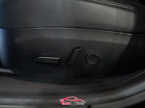 Used 2019 Tesla Model 3 Long Range image 32