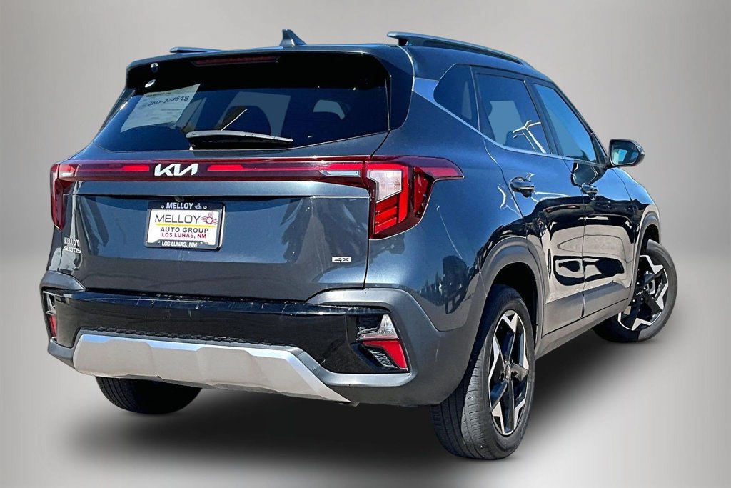 Used 2024 Kia Seltos EX AWD/4WD image 6