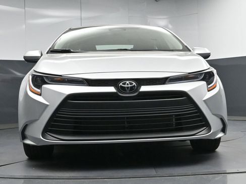 Used 2026 Toyota Corolla LE image 21