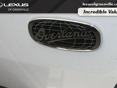 Used 2017 Jeep Grand Cherokee Overland w/ Jeep Active Safety Group AWD/4WD image 13