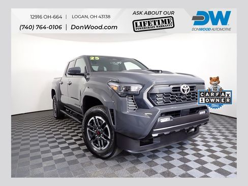 Used 2025 Toyota Tacoma TRD Sport image 1