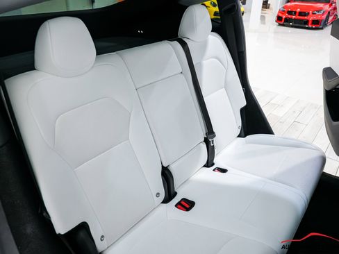 Used 2026 Tesla Model Y Long Range RWD image 46