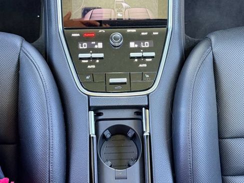 Used 2017 Porsche Panamera 4 AWD/4WD image 23