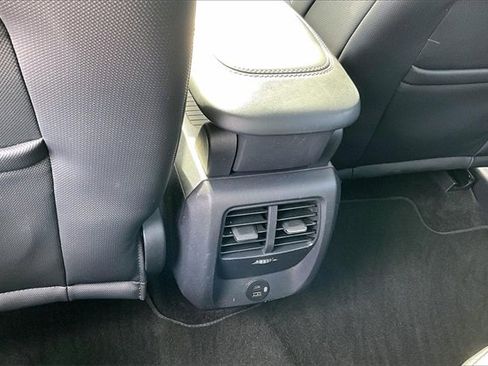 Used 2022 Ford Mustang Mach-E Premium image 22