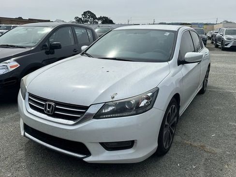 Used 2015 Honda Accord Sport image 3