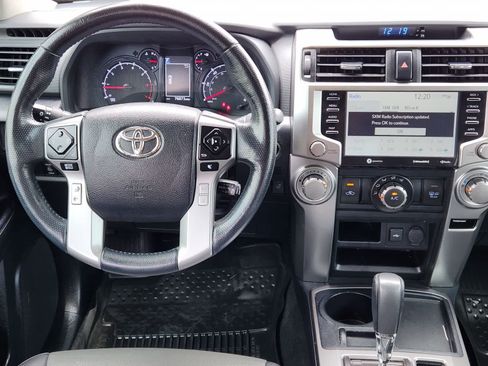 Used 2023 Toyota 4Runner SR5 Premium w/ Moonroof Package RWD image 26