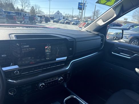 Used 2023 GMC Sierra 1500 Elevation w/ X31 Off-Road Package image 23