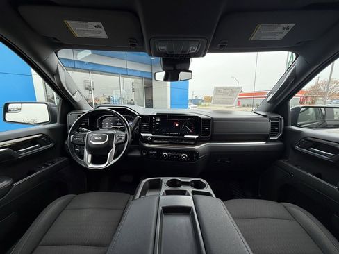 Used 2023 GMC Sierra 1500 Elevation image 16