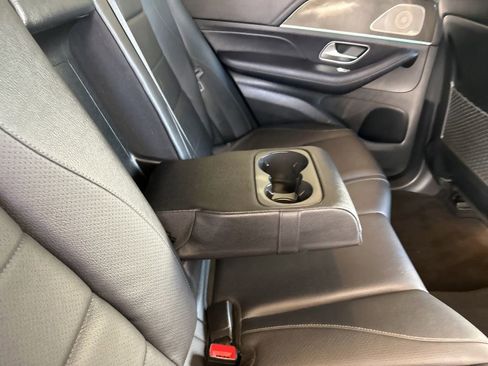 Used 2021 Mercedes-Benz GLE 450 GLE 450 image 32