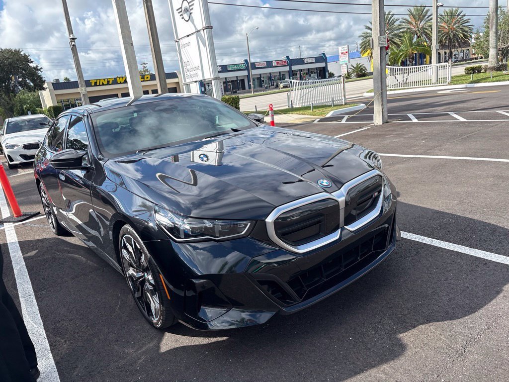 Used 2024 BMW i5 M60 w/ Premium Package AWD/4WD image 11