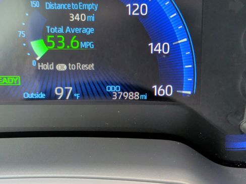 Used 2022 Toyota Corolla LE FWD image 15