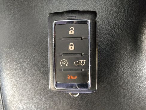Used 2023 Jeep Grand Cherokee 4WD 4xe image 32