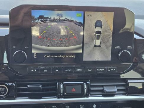 Used 2023 Nissan Pathfinder Platinum w/ Cargo Package image 19