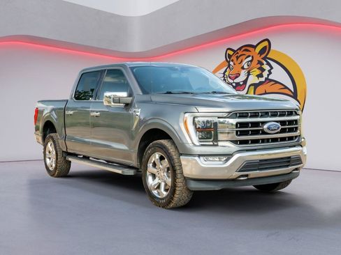 Used 2021 Ford F150 Lariat w/ Equipment Group 502A High AWD/4WD image 4
