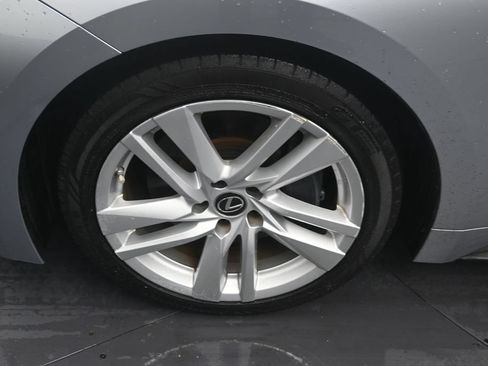 Used 2021 Lexus IS 300 w/ Accessory Package RWD image 9