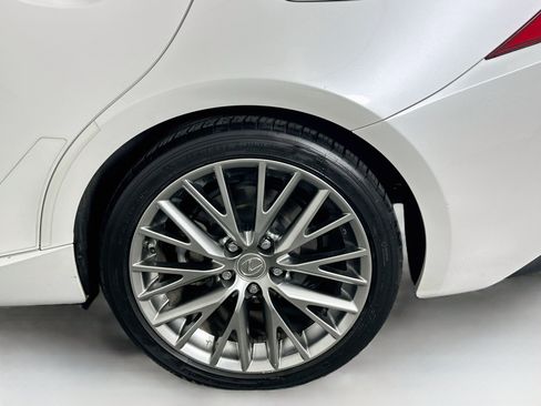 Used 2015 Lexus IS 250 w/ Navigation System Package RWD image 11
