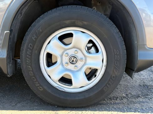 Used 2015 Honda CR-V LX image 10