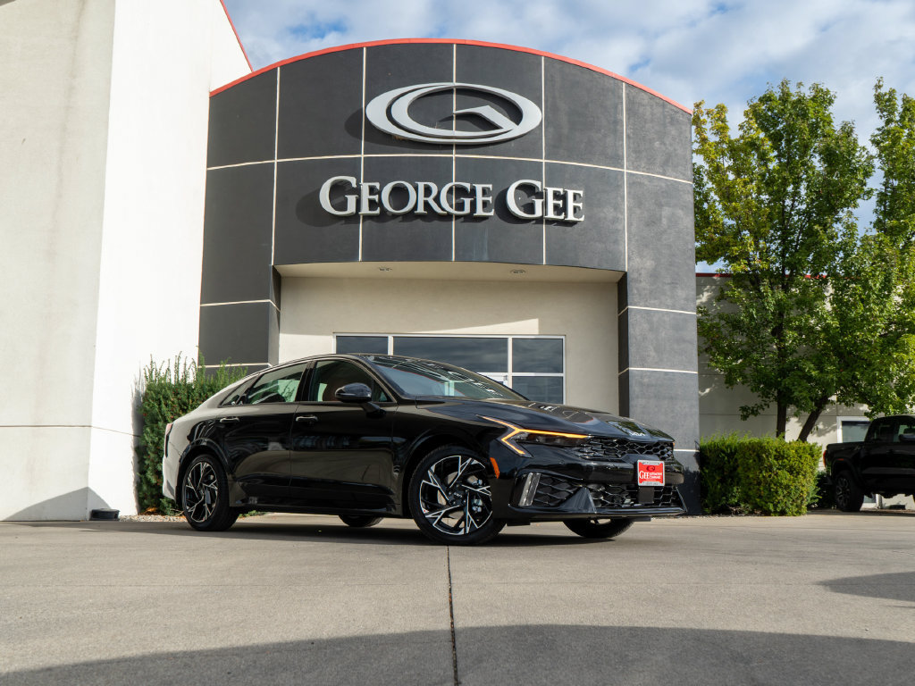 New 2027 Kia K5 GT-Line AWD/4WD image 1