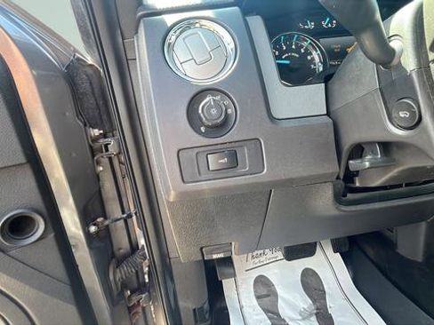 Used 2012 Ford F150 XLT w/ XLT Chrome Pkg AWD/4WD image 11