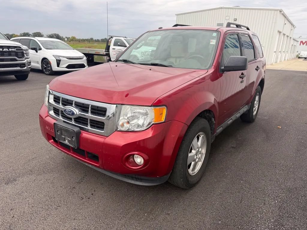 Used 2012 Ford Escape XLT AWD/4WD image 4