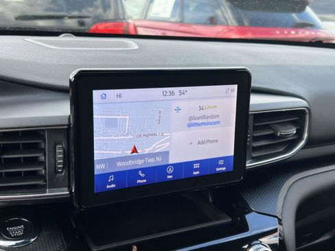 Used 2023 Ford Explorer ST-Line w/ Class IV Trailer Tow Package image 17