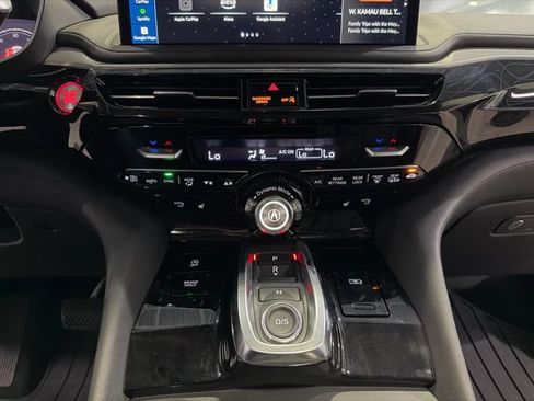 Used 2025 Acura MDX FWD image 22