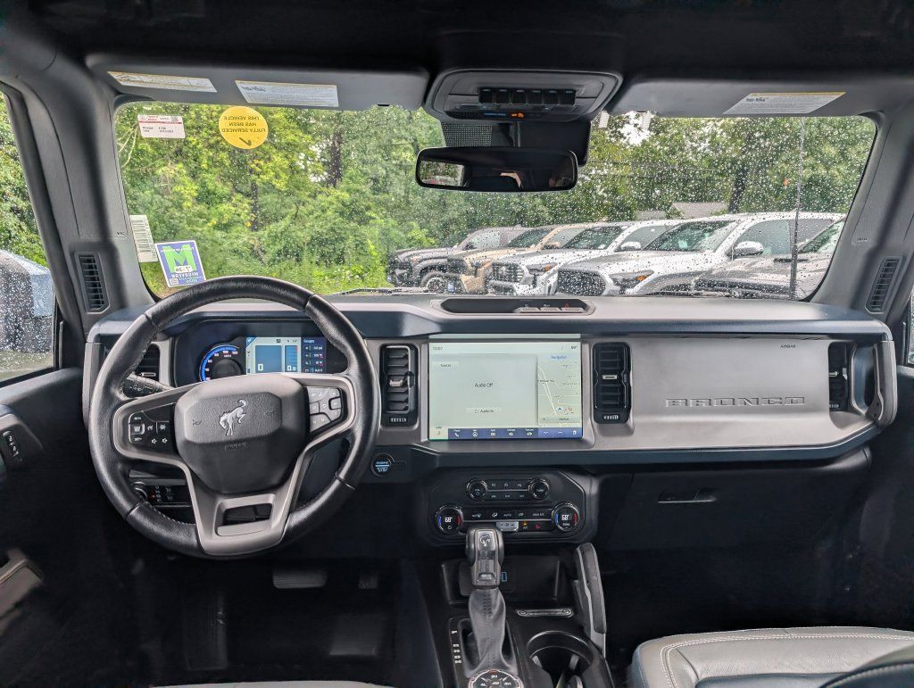 Used 2023 Ford Bronco Outer Banks AWD/4WD image 23