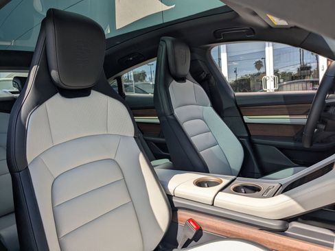 New 2026 Porsche Taycan 4S image 27