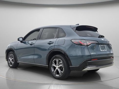 Certified 2024 Honda HR-V EX-L image 8