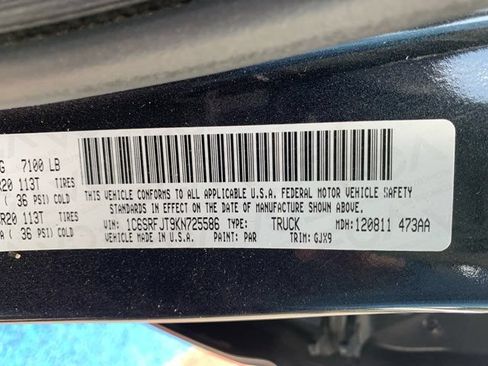 Used 2019 RAM 1500 Laramie AWD/4WD image 44