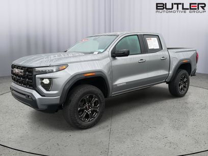 Used 2024 GMC Canyon Elevation w/ Elevation Premium Package