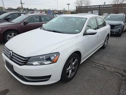 Used 2012 Volkswagen Passat 2.5 SE