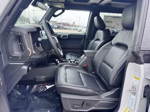 New 2026 Ford Bronco Badlands AWD/4WD image 4
