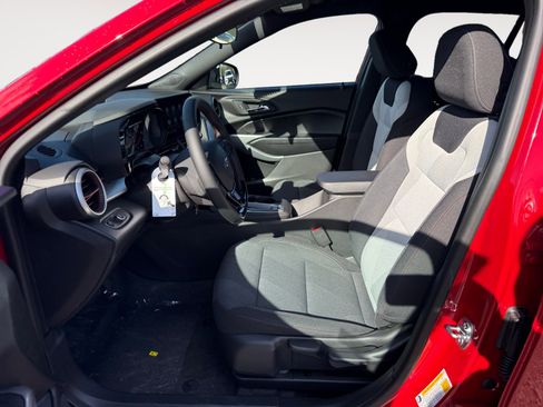 New 2026 Chevrolet Trax RS w/ Driver Confidence Package FWD image 10