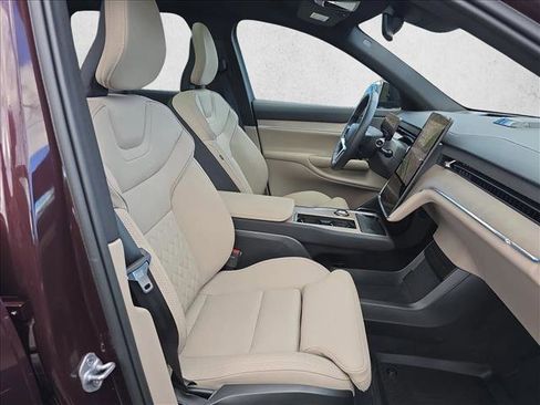 Used 2025 Volvo EX90 Ultra AWD/4WD image 10