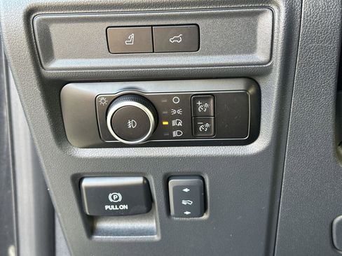 Used 2024 Ford Expedition Max Limited image 29