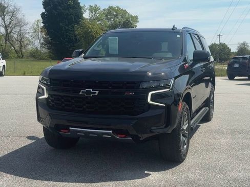 Certified 2024 Chevrolet Tahoe Z71 w/ Luxury Package AWD/4WD image 8