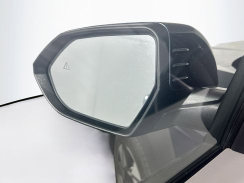 Used 2025 Hyundai Kona SEL FWD image 16