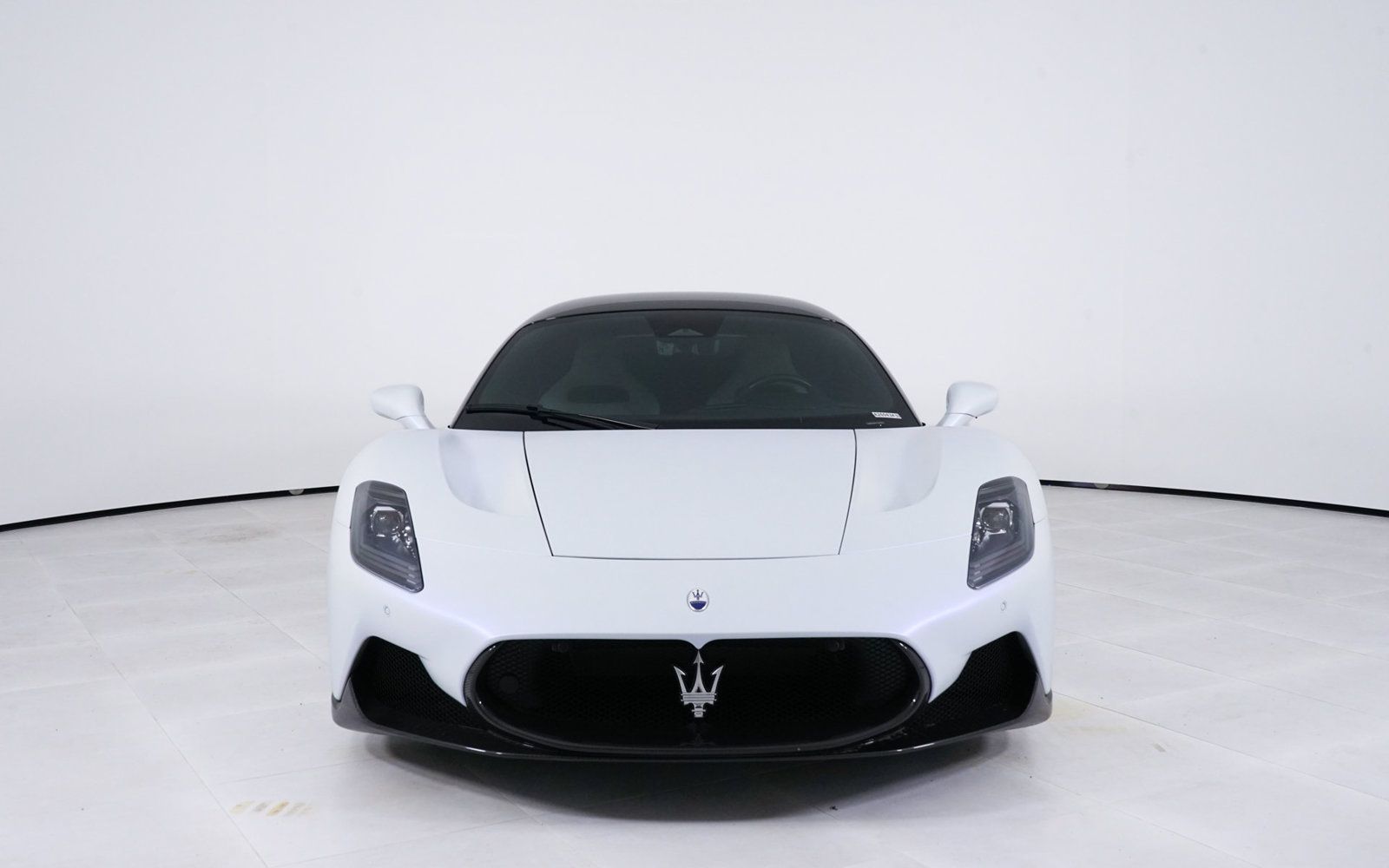 Used 2023 Maserati MC20 Coupe RWD image 10
