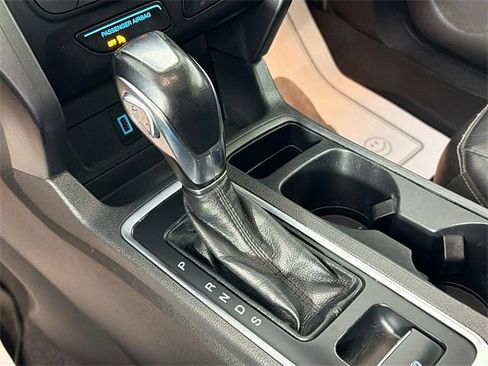 Used 2018 Ford Escape SEL w/ Canadian Touring Package image 17