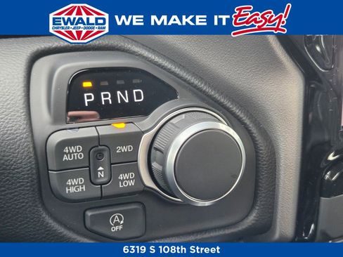 New 2026 RAM 1500 Big Horn AWD/4WD image 9