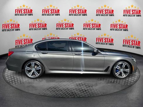 Used 2017 BMW 750i xDrive image 8