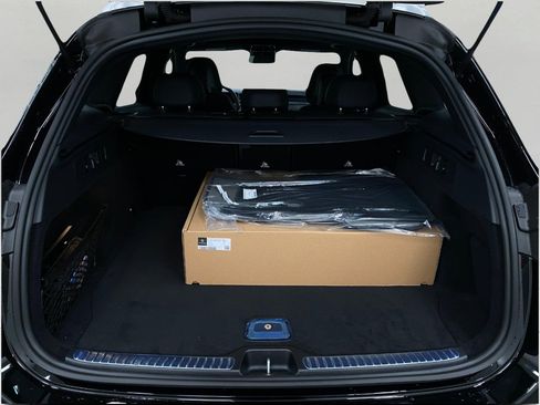 New 2026 Mercedes-Benz GLC 300 4MATIC image 5