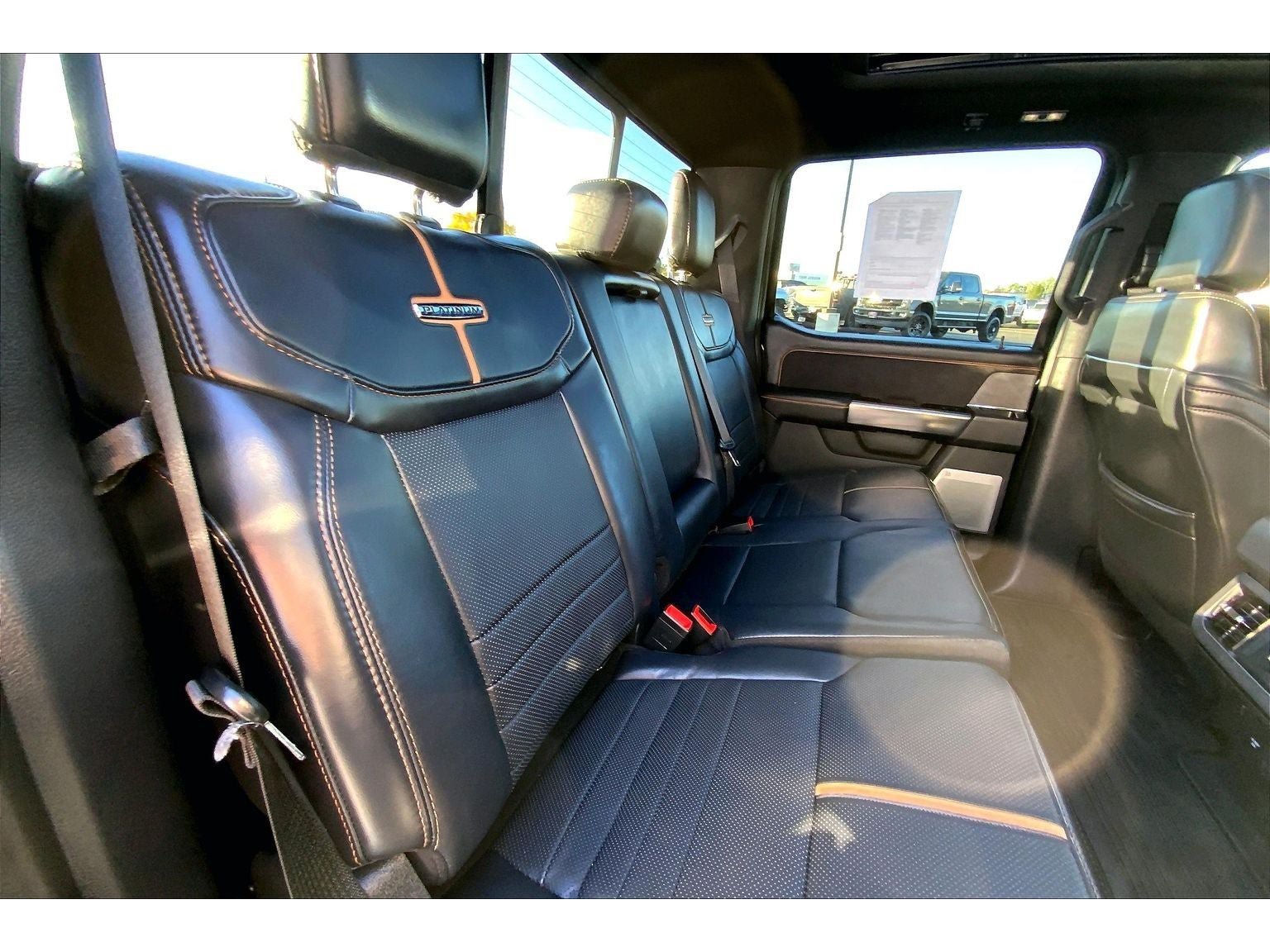 Used 2024 Ford F450 Platinum w/ FX4 Off-Road Package AWD/4WD image 29