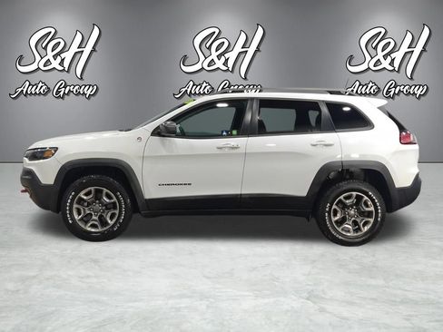 Used 2019 Jeep Cherokee Trailhawk AWD/4WD image 14