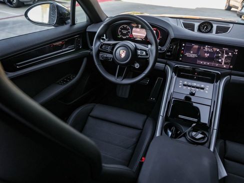 New 2026 Porsche Panamera RWD image 36
