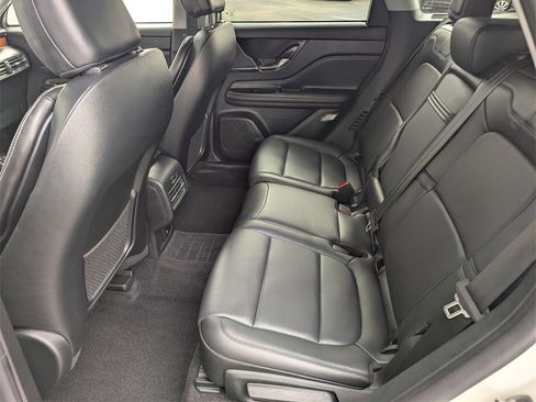 Used 2022 Lincoln Corsair Reserve w/ Elements Package image 9