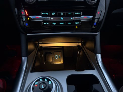 Used 2023 Ford Explorer Limited image 60