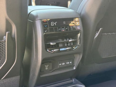 New 2026 Jeep Grand Cherokee L Limited AWD/4WD image 29