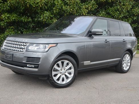 Used 2016 Land Rover Range Rover HSE image 10